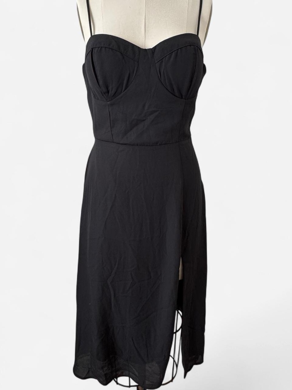 Socialite Black Strapless Sweetheart Midi Dress